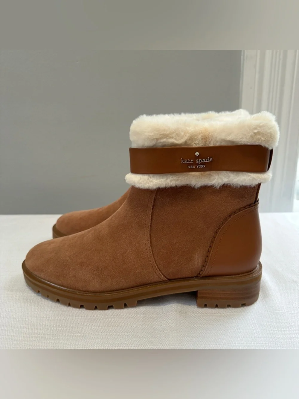 Kate Spade Bailee‎ Winter Boots Womens 9 Brown Sueded Faux Fur Lined Booties
